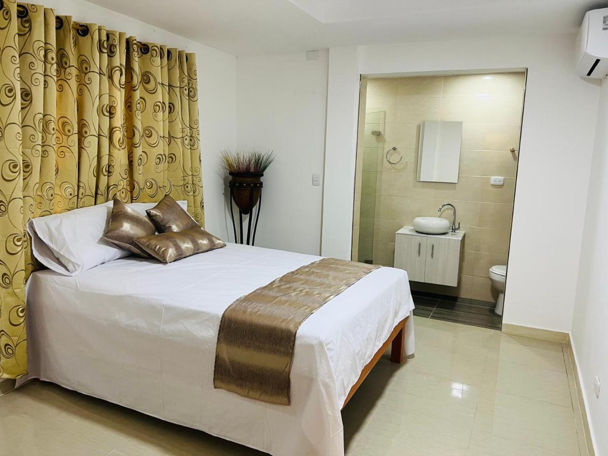 Hostal Casa San Pedro Санта-Марта Экстерьер фото
