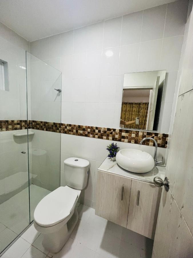 Hostal Casa San Pedro Санта-Марта Экстерьер фото