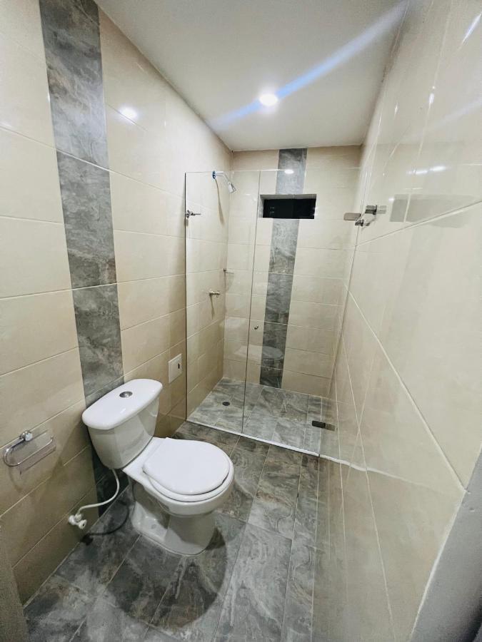 Hostal Casa San Pedro Санта-Марта Экстерьер фото