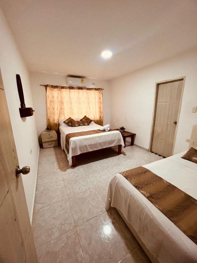 Hostal Casa San Pedro Санта-Марта Экстерьер фото