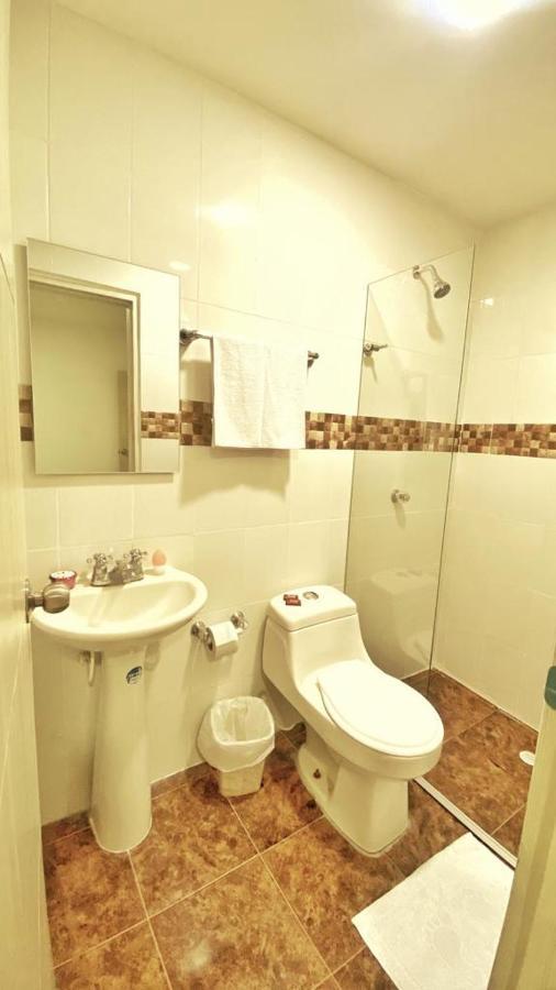 Hostal Casa San Pedro Санта-Марта Экстерьер фото