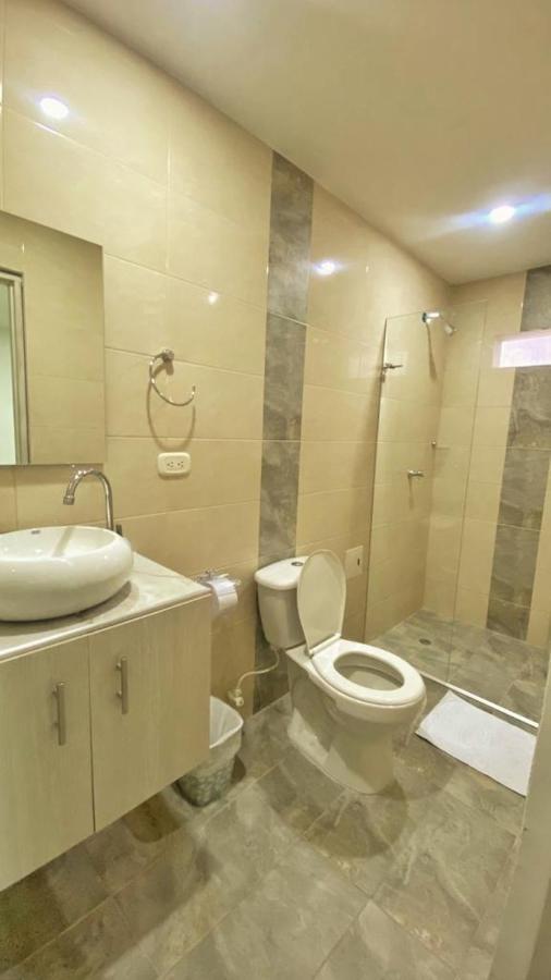 Hostal Casa San Pedro Санта-Марта Экстерьер фото
